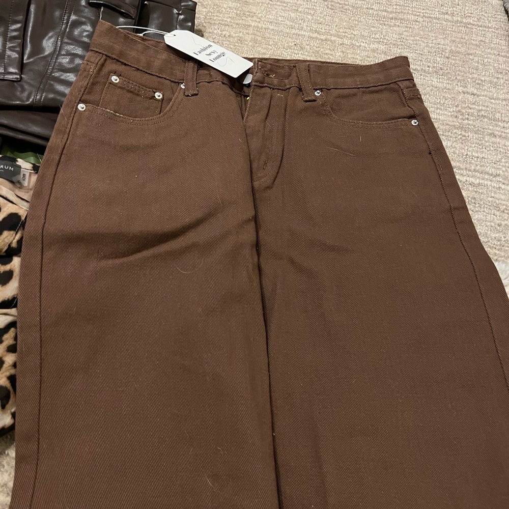 Brown wide leg straight jeans from Shein